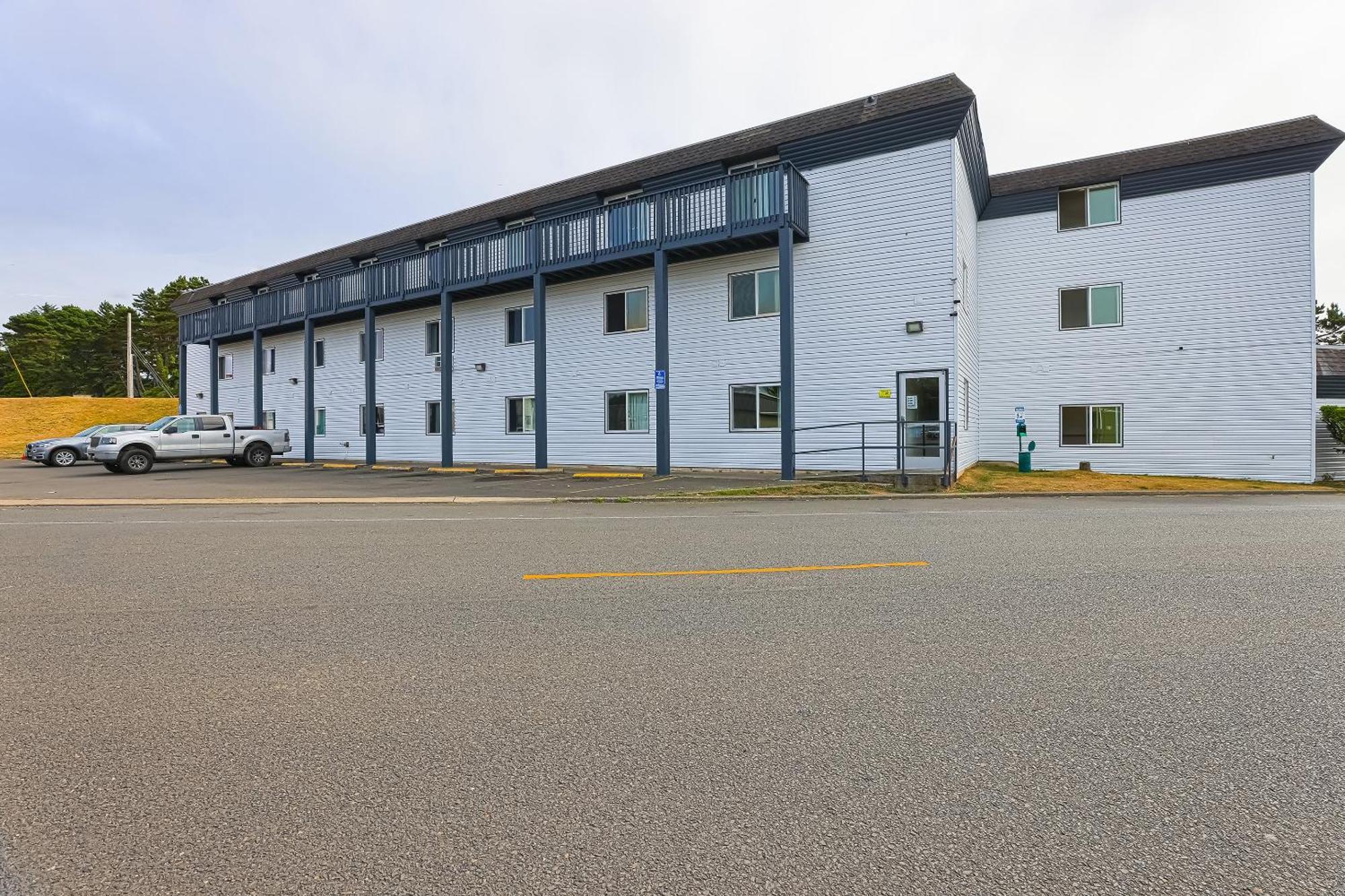 Coastal Inn By Oyo Lincoln City - Oregon Coast Hwy Exterior foto